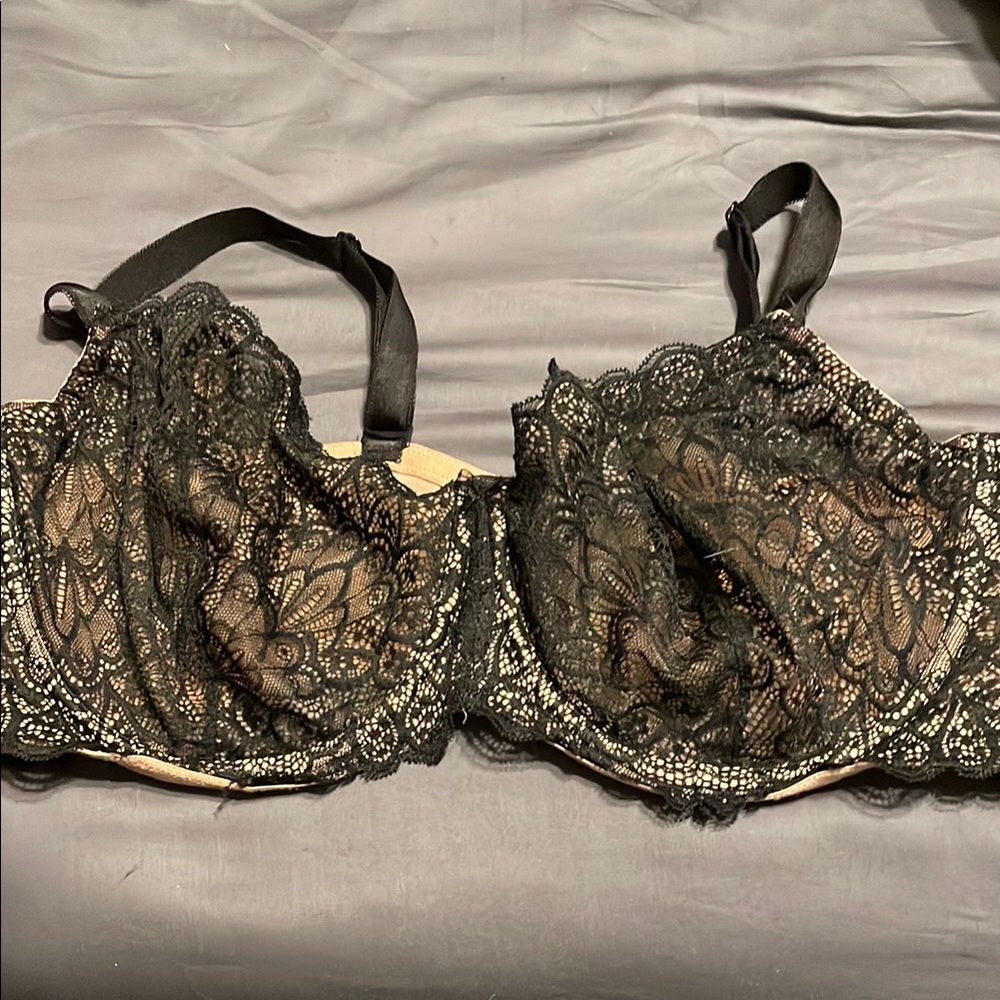 Elegant Black Lace Bra
